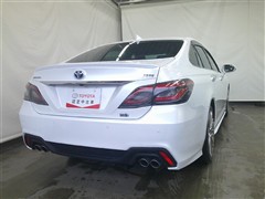 クラウン ハイブリッド RS