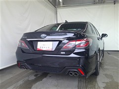 クラウン ハイブリッド RS