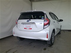 アクア S スタイルブラック