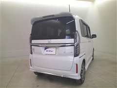 N-BOX カスタム L
