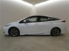 プリウスPHV A プレミアム
