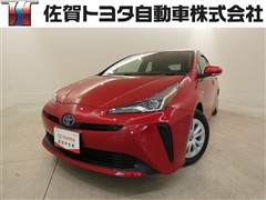 プリウス S