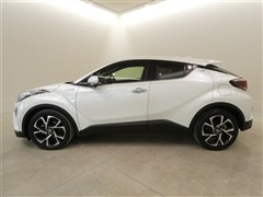 C-HR G LED エディション