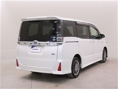ヴォクシー HV ZS