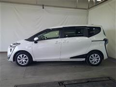 シエンタ HV G クエロ