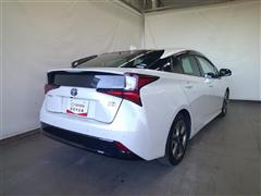 プリウス A ツーリングセレクション