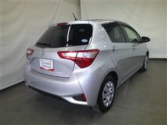 ヴィッツ F セーフティエディ3