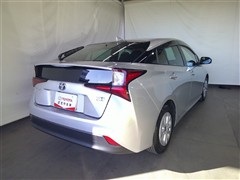 プリウス Sセーフティプラス2