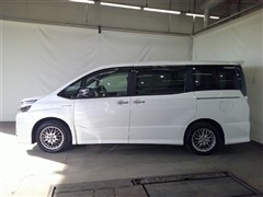 ヴォクシーHV ZS キラメキ2