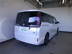 エスクァイアHV GIプレミアムBLテ