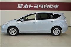 プリウスアルファ S