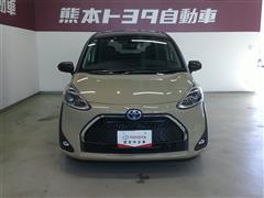 シエンタHV ファンベースG クエロ