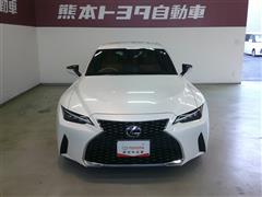 IS300h バージョンL