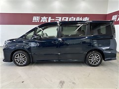 ヴォクシー ZS