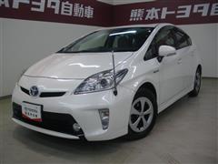 トヨタ プリウス S