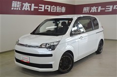 トヨタ スペイド F クイーン