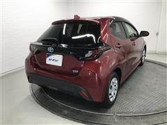 ヤリス ハイブリッド G