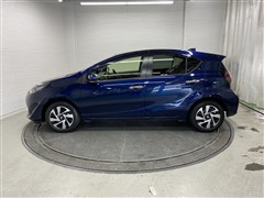 アクア Sスタイルブラック