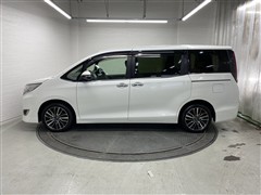 エスクァイアHV GiプレミアムPBT