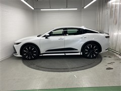 クラウンXオーバー RSアドバンス