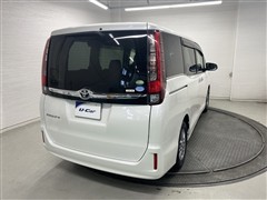 エスクァイア Gi