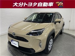 ヤリスクロス ハイブリッド X