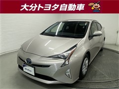 トヨタ プリウス Sセーフティプラス