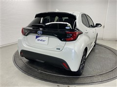 ヤリス ハイブリッド Z