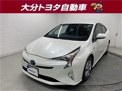 トヨタ プリウス A