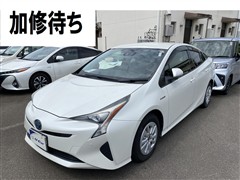 トヨタ プリウス S