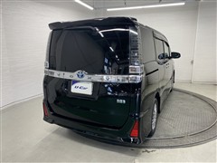 ヴォクシーHV ZS キラメキ2