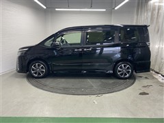 ヴォクシー ZS キラメキ3
