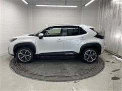 ヤリスクロスHV Z アドベンチャー