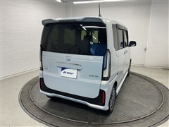 N-BOX カスタム・ターボ