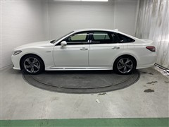 クラウンHV RS アドバンス