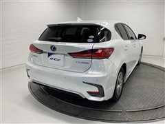 CT200h