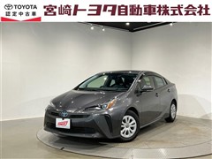 トヨタ プリウス S