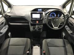 ノア ハイブリッド X