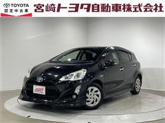 トヨタ アクア Sスタイルブラック