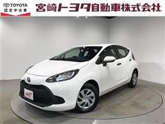 トヨタ アクア B