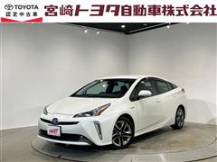 トヨタ プリウス A ツーリングセレクション