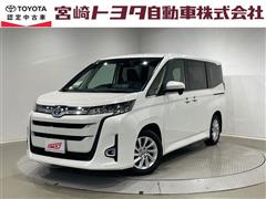 トヨタ ノア ハイブリッド Z