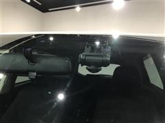 プリウスアルファ S