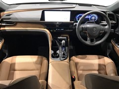 クラウン スポーツ Z