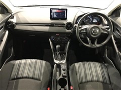 MAZDA2 15S