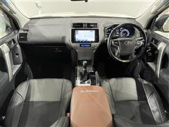 ランドクルーザープラド TX