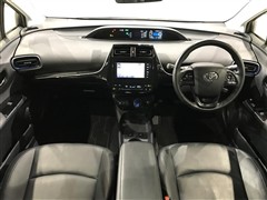 プリウス S ツーリングセレクション