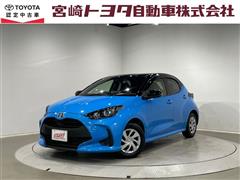 ヤリス ハイブリッド X