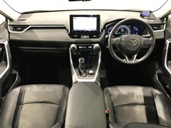 RAV4 ハイブリッドG