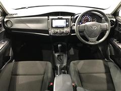 カローラアクシオ EX